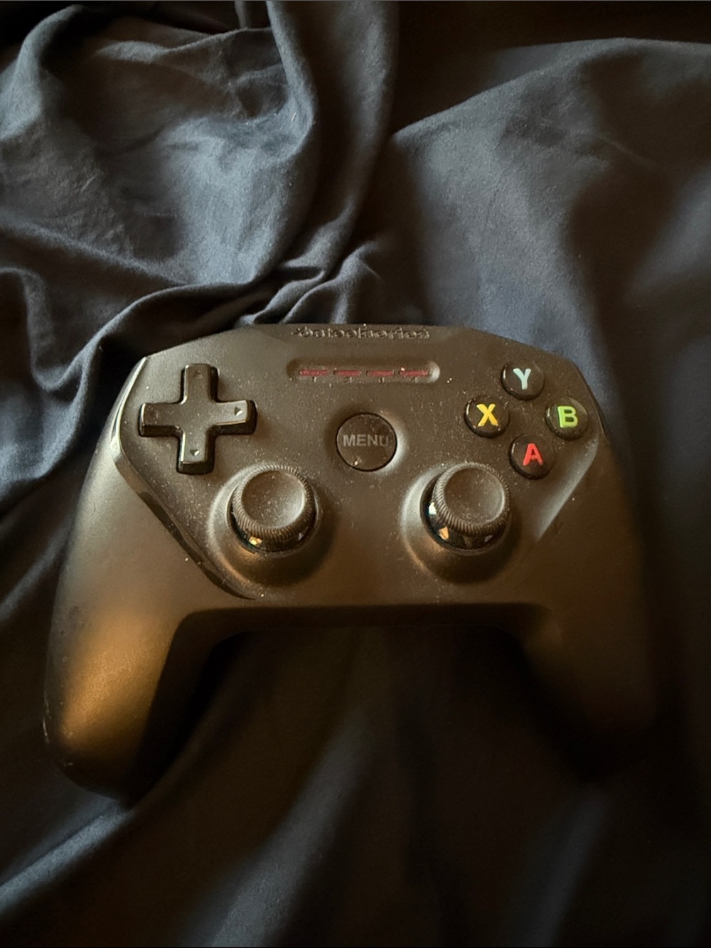 Steel series Nimbus controller